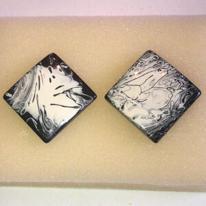 Vintage Black & White Abstract Splatter Boho Retro Pierced Earrings
